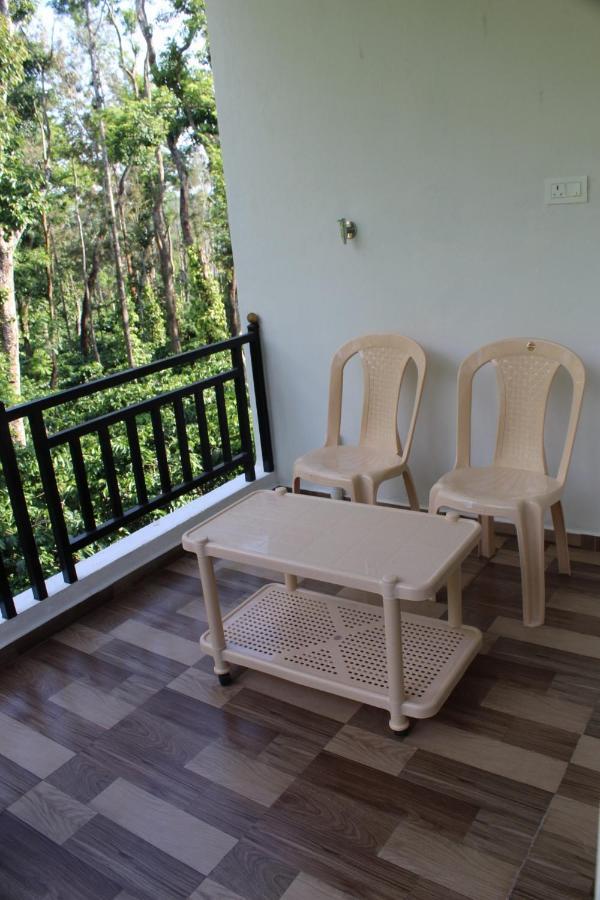 Sri Lakshmi Estates Apartment Siddapura  ภายนอก รูปภาพ