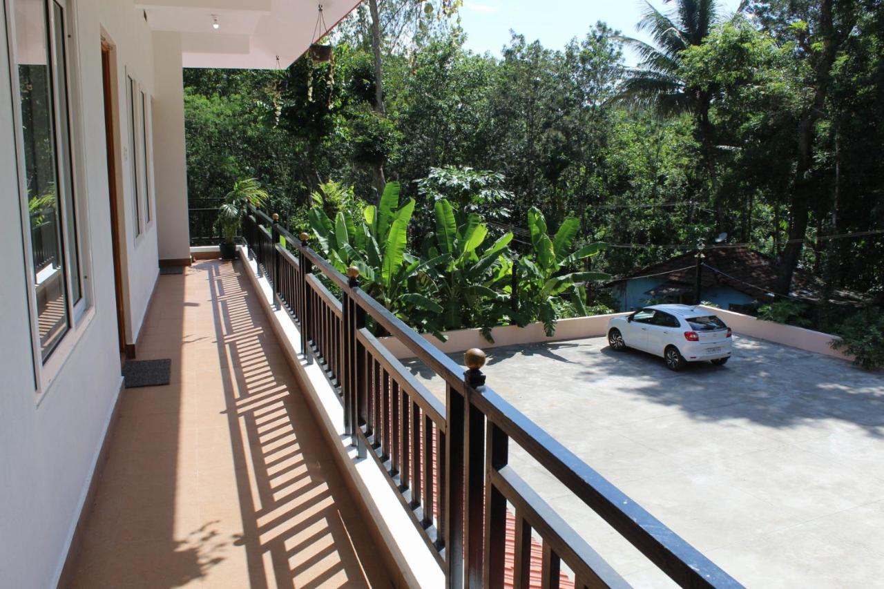 Sri Lakshmi Estates Apartment Siddapura  ภายนอก รูปภาพ