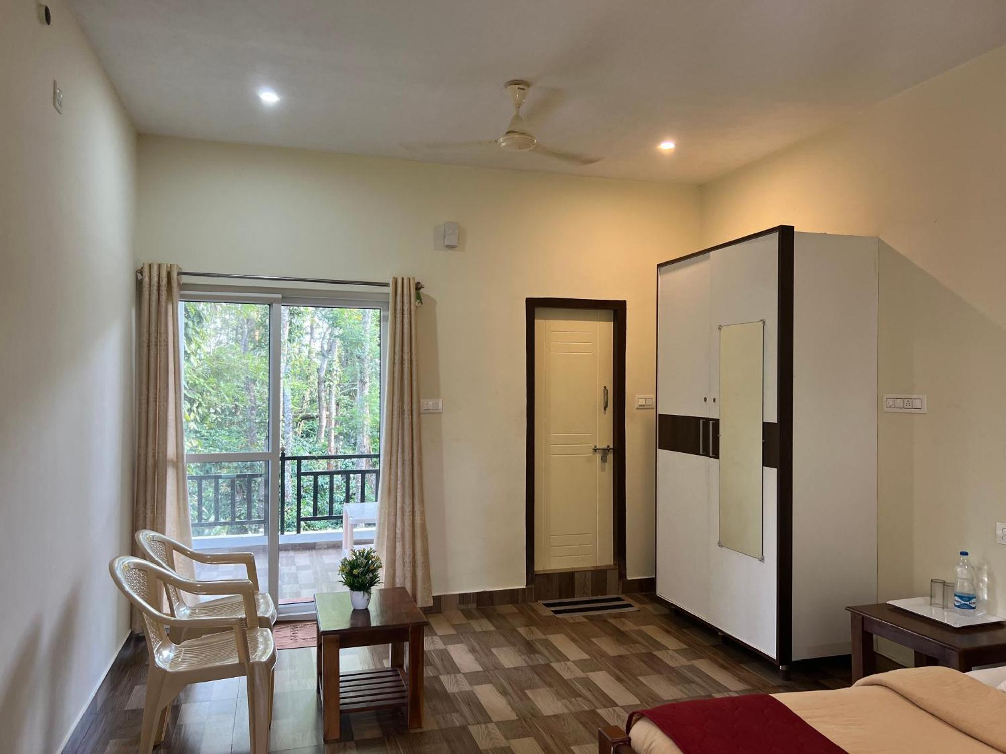 Sri Lakshmi Estates Apartment Siddapura  ภายนอก รูปภาพ